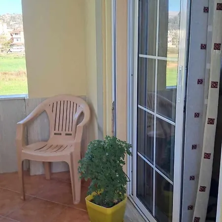 Guest house Nevi House