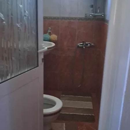 Gasthuis Nevi House Berat